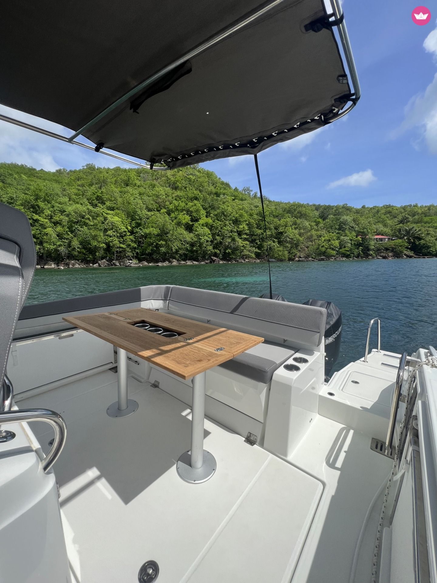 Bateau à moteur Jeanneau Cap Camarat 9.0 Cc 450cv 8