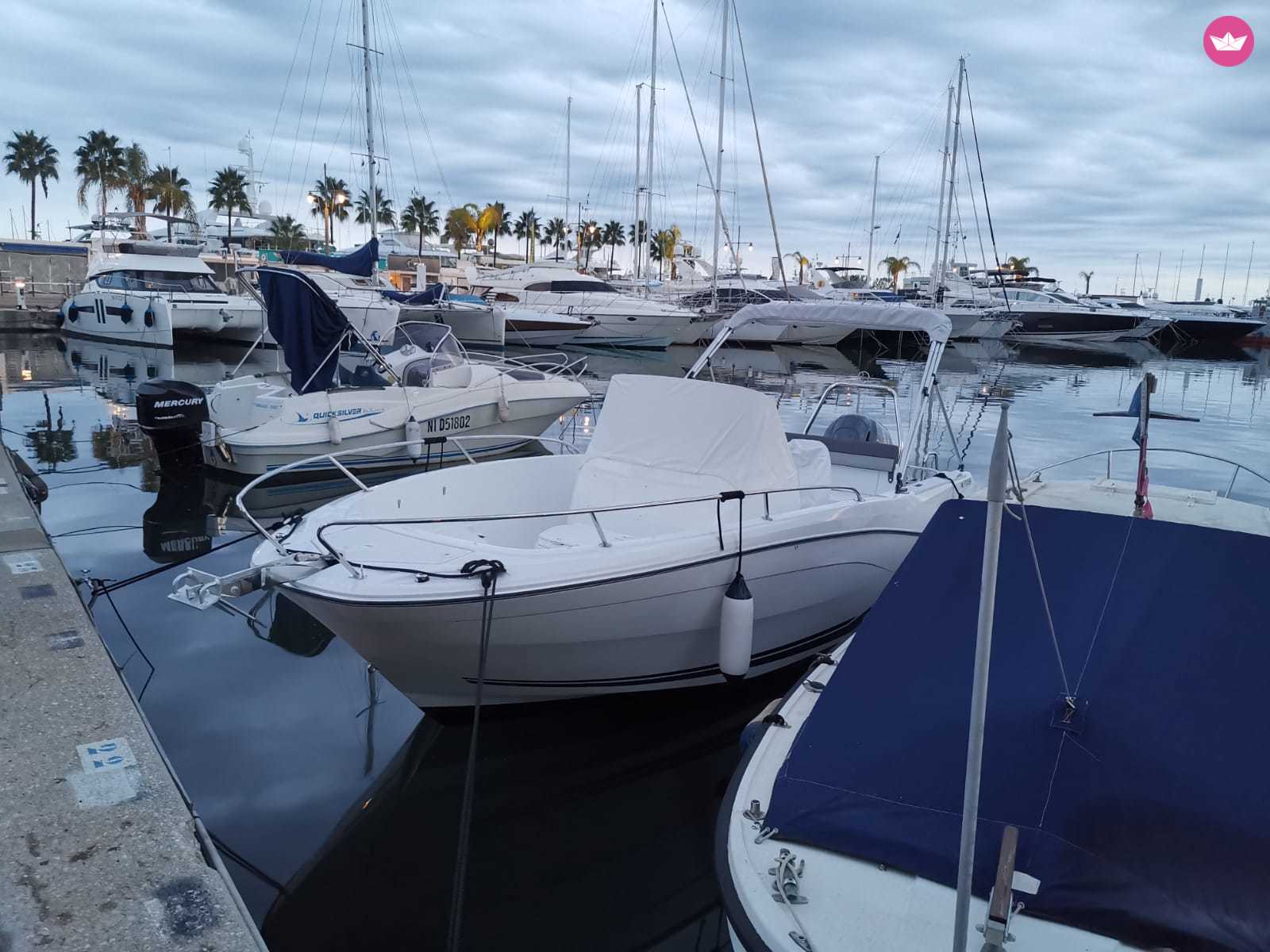 Bateau à moteur Jeanneau Cap Camarat 6.5 Cc 150cv 3