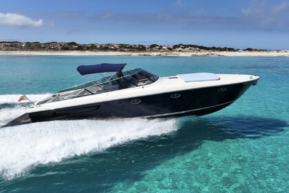 Charter Motorboat Itama 40 Saint-Jean-Cap-Ferrat