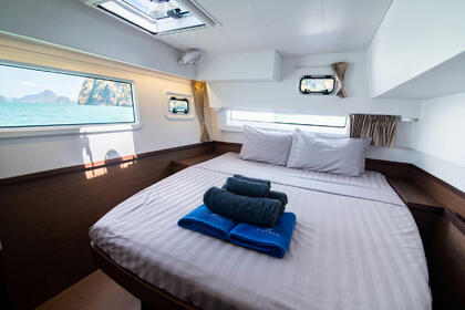 Verhuur Catamaran LAGOON Lagoon 42 - 4Cab/4Hd Changwat Phuket