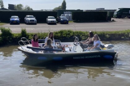 Verhuur Motorboot Sloep Luxe Delft