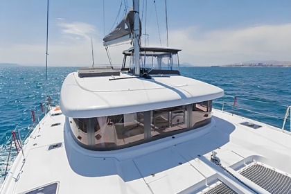 Rental Catamaran Lagoon Lagoon 42 Le Marin