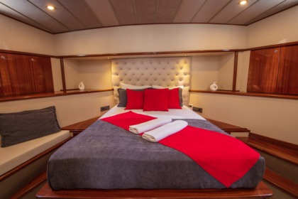 2023 model luxury gulet with capacity of 6 people