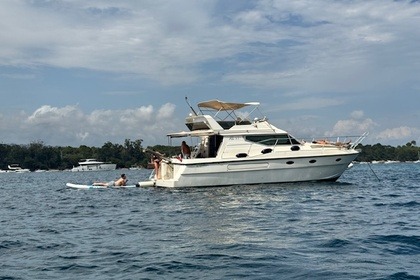 Verhuur Motorboot Azimut 37.9 Cannes