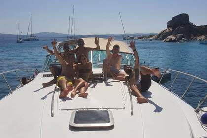 EXCURSIONES EN BARCO POR EL ARCHIPIÉLAGO DE LA MADDALENA Y CÓRCEGA