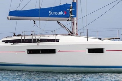 Charter Sailboat Sunsail 410 Lefkada