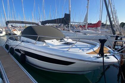 Location Bateau à moteur Jeanneau CAP CAMARAT 9.0 WA Île-aux-Moines
