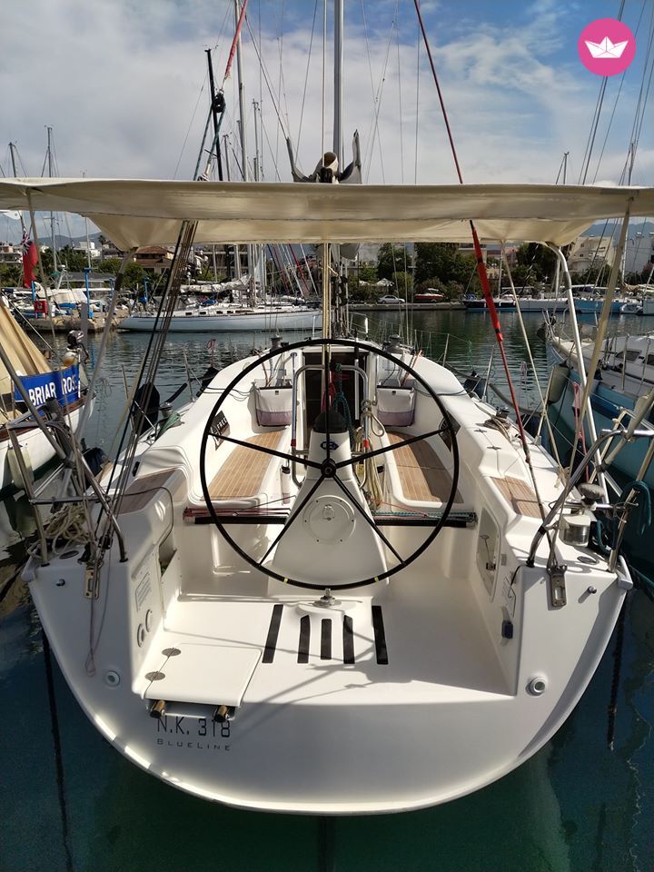 Yacht Latitude 36 sailing Blueline 10.75m 3