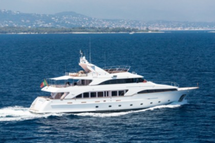 Benetti 115