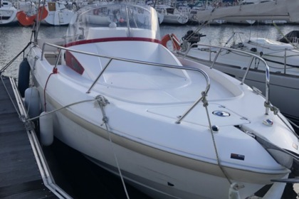 Charter Motorboat Pro Marine belone 750 Arcachon