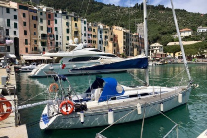 Charter Sailboat Elan 333 La Spezia