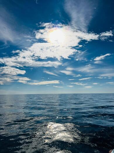 Marsylia Motorboat B2 Marine cap ferret 550 cabin cruiser alt tag text