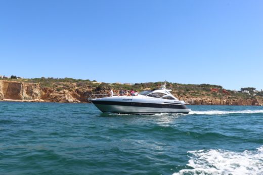 Pershing 43