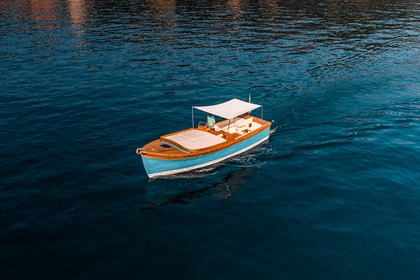 Charter Motorboat Mussini Corvetta 24 Portofino