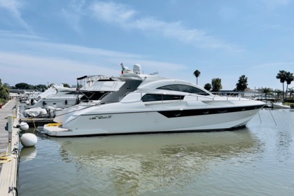 Location Bateau à moteur Rizzardi 55 Incredible San Felice Circeo