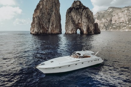 Rental Motorboat Rizzardi Topline 50 Capri