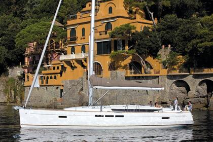 Rental Sailboat Jeanneau sun odyssey 519 Castellammare di Stabia