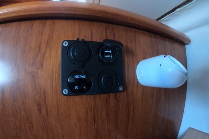 Hire Sun Odyssey 35