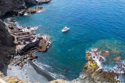 ETAP Bertram 28 Tenerife dedicated to fishing