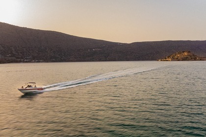 Hire Motorboat Maxum MAXUM 2100 SC Agios Nikolaos