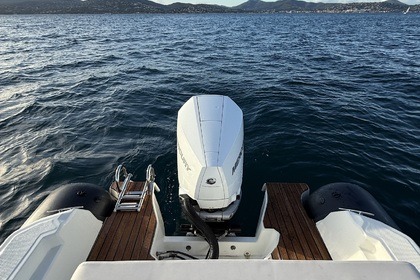 Location Semi-Rigide - SAVER MG 698 - Port-Grimaud