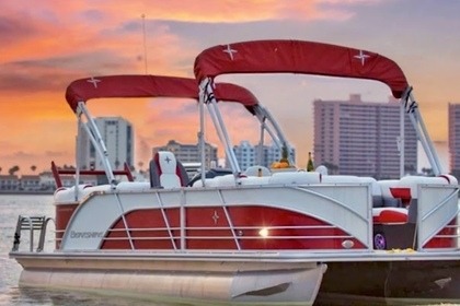 Hire Motorboat Berkshire Luxury Clearwater