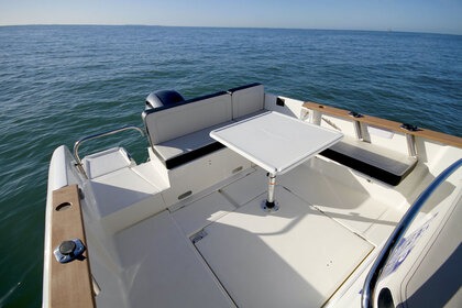 Hire Motorboat Ocqueteau Ostrea 600 Saint-Gilles-Croix-de-Vie