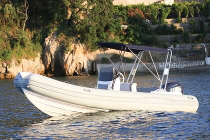 Noleggio Gommone italboat predator 650 Bacoli