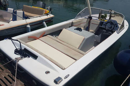 Charter Motorboat Craft Speedboat Aegina