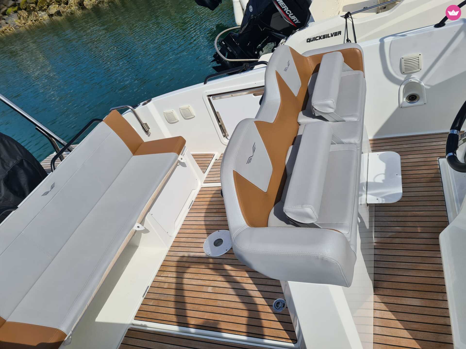 Bateau à moteur Beneteau Flyer 8 Spacedeck 350cv 3