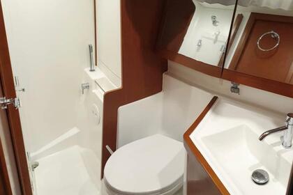 Location Voilier Beneteau Oceanis 45 Amarilla Golf