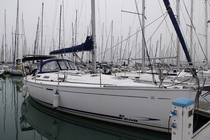 Location Voilier Dufour Yachts Dufour 385 - 3 cab. La Rochelle