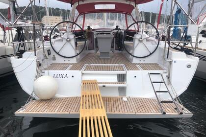 Rental Sailboat Bénéteau Oceanis 41.1 Split