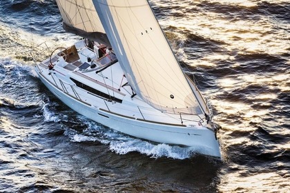 Чартер Парусная яхта JEANNEAU SUN ODYSSEY 389 Турция