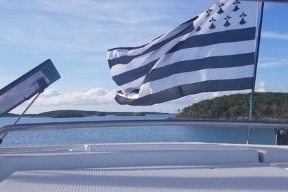 Kermotu, Fountaine pajot Helia 44