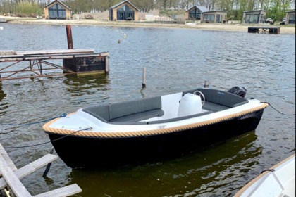 Rental Motorboat Amigo 485Q Harderwijk