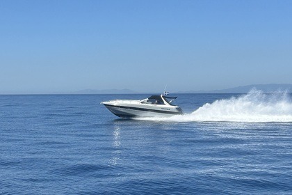 Pershing 38