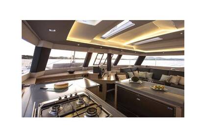 Verhuur Catamaran Fountaine Pajot Saba 50 Ajaccio