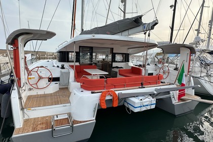 Noleggio Catamarano Excess Catamarans Excess 14 Roma