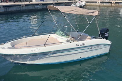 Ενοικίαση Μηχανοκίνητο σκάφος Jeanneau Cap Camarat 4.75 Μασσαλία