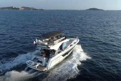 Miete Motorboot Beneteau Monte Carlo 52 Sanary-sur-Mer