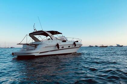 Hire Motorboat Innovazione e progetti Mira 43 Bacoli