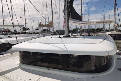 Location Catamaran Lagoon-Bénéteau Lagoon 42 - 4 + 2 cab. Pointe-à-Pitre