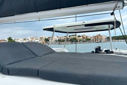 Hire Catamaran Lagoon Lagoon 42 Lefkada