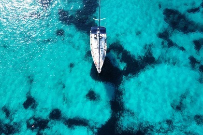 Island Quest Sailing Charters Maltq- Day trips and sunset trips