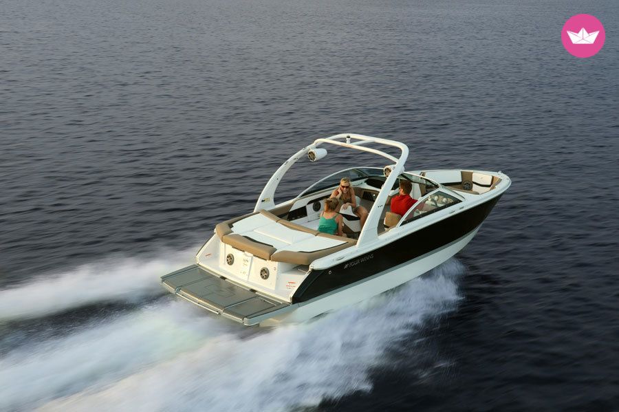 Motorboat Four Winns 230H  