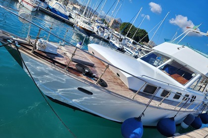 Location Bateau à moteur San Lorenzo SAN LORENZO 40 Palerme