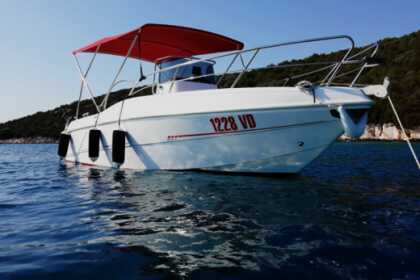 Hire Motorboat Bluline 21 Open (1227) Vodice