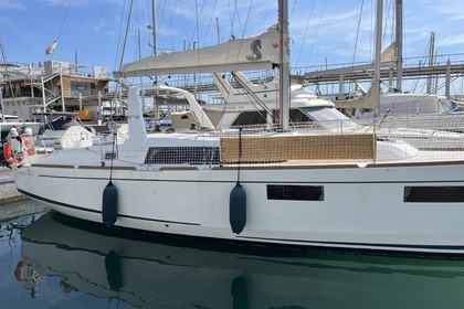 Noleggio Barca a vela Beneteau Oceanis 35.1 Loano