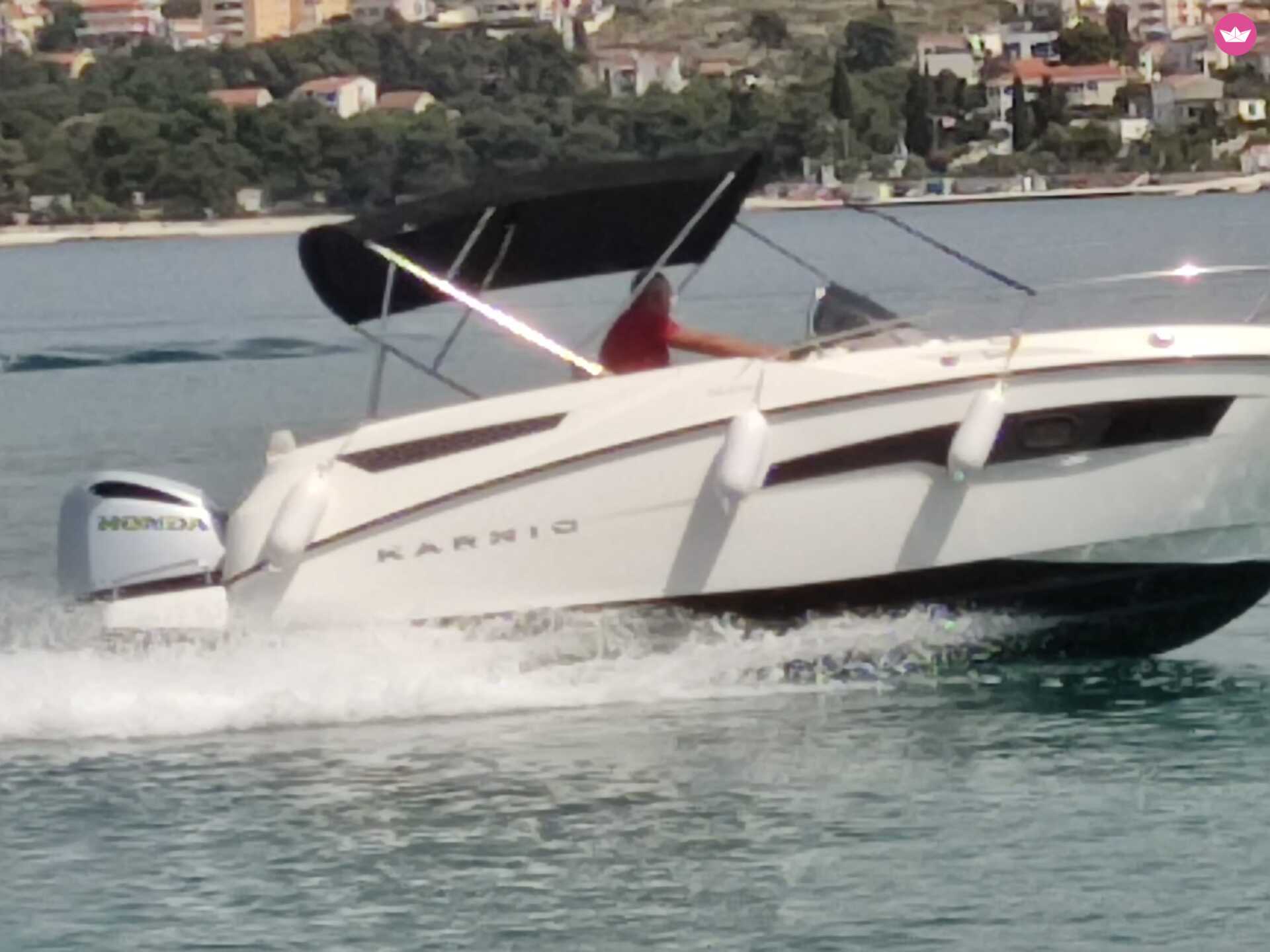 Bateau à moteur Karnic Sl 652 200cv 5